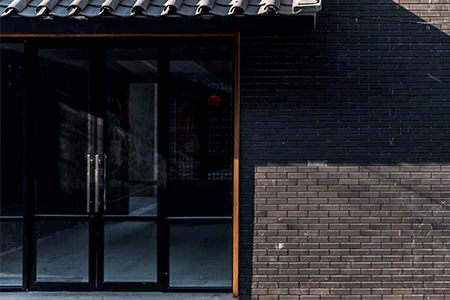 Storefront Glass Installers in Valrico, FL